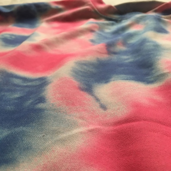Tie Dye Sweatshirt - Picture 4 of 5